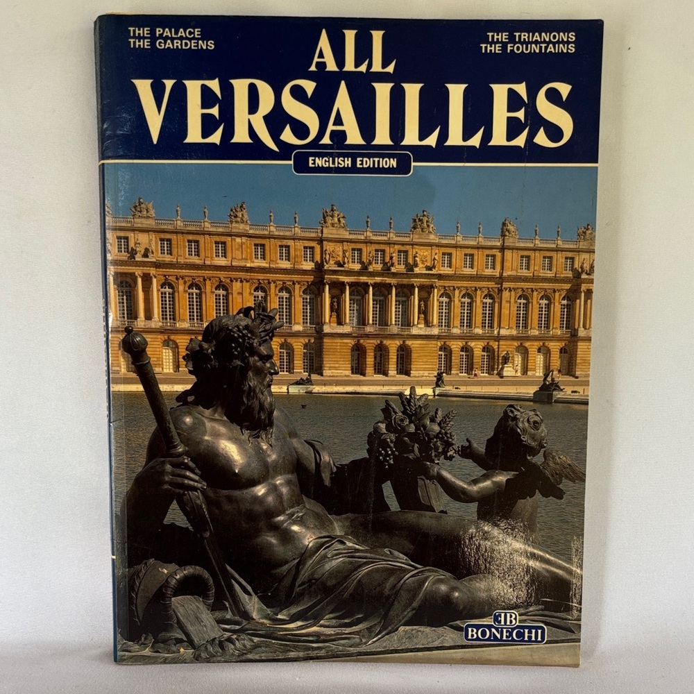 VINTAGE 1995! ALL VERSAILLES ENGLISH EDITION BOOK - TOURIST GUIDE. - Picture 3 of 12